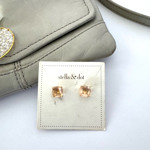 HOBO Leather Crossbody Bag & Jewelry Bundle Boho Crystal Necklace & Earrings - Picture 4 of 12